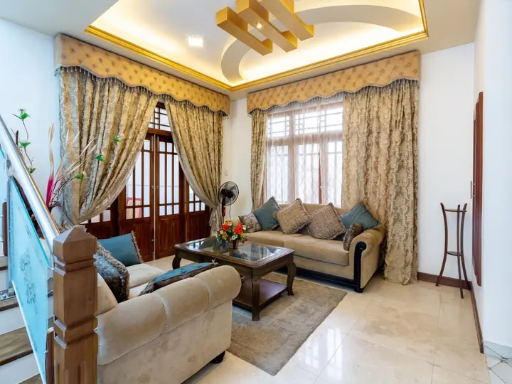 Гора Lavinia: Отель Yoho Villa Safari Colombo