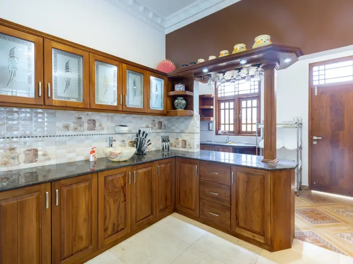 Гора Lavinia: Отель Yoho Villa Safari Colombo