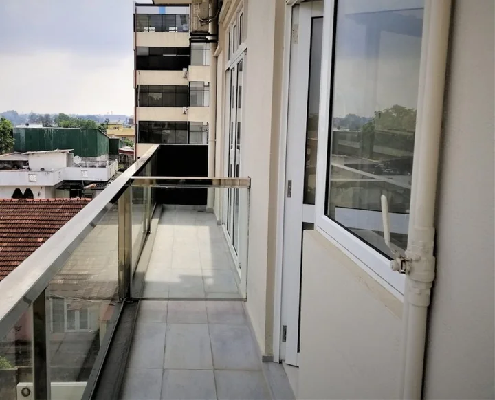 Гора Lavinia: Pink Elephant Tourist Apartment Hotel