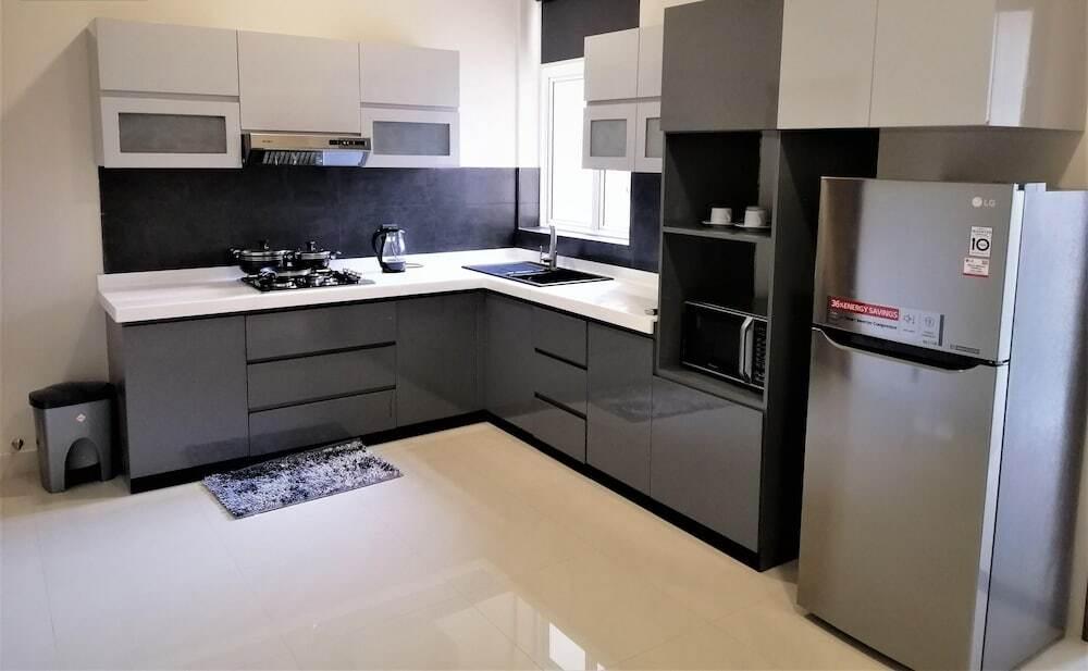 Гора Lavinia: Pink Elephant Tourist Apartment Hotel