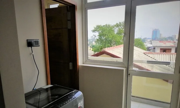 Гора Lavinia: Pink Elephant Tourist Apartment Hotel