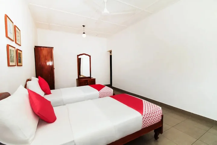 Коломбо: Oyo 228 Sea View Hotel