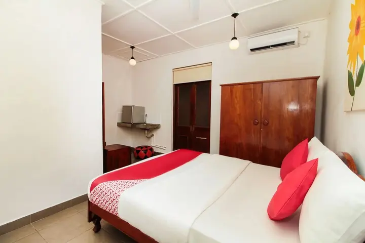 Коломбо: Oyo 228 Sea View Hotel