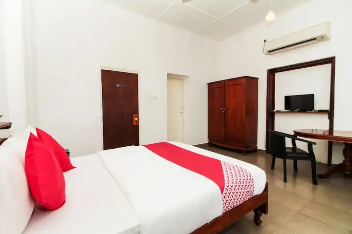 Коломбо: Oyo 228 Sea View Hotel