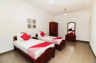 Коломбо: Oyo 228 Sea View Hotel