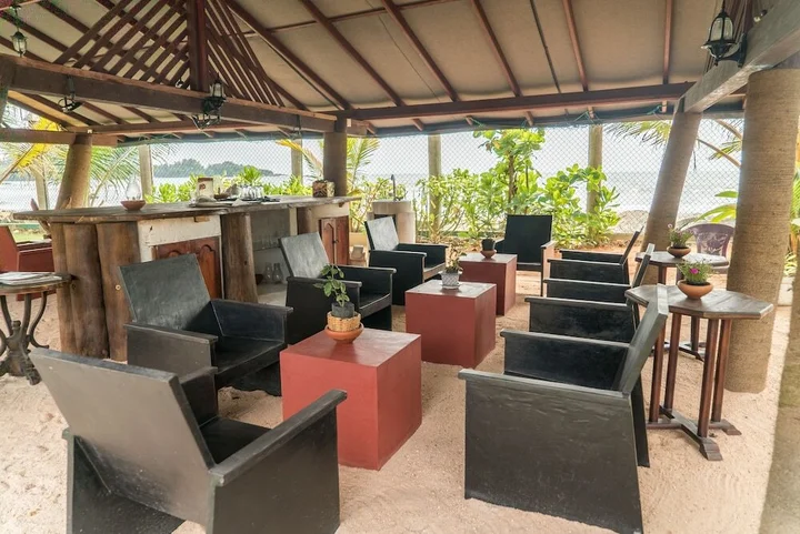 Катукурунда: Les Beach Chalets