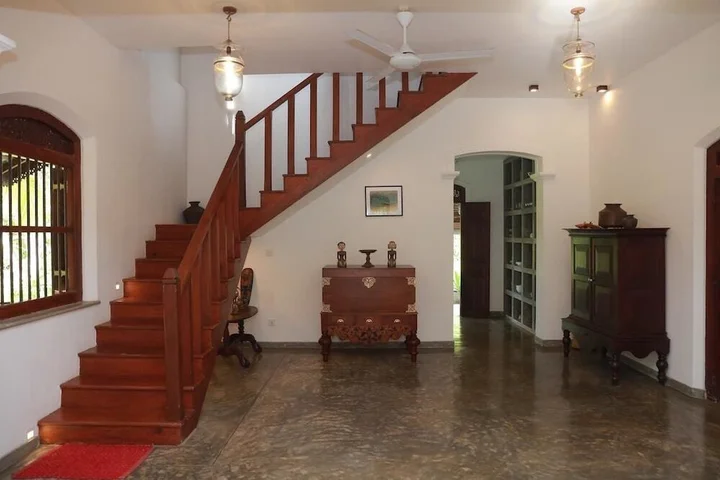 Тальпе: The Ginger House