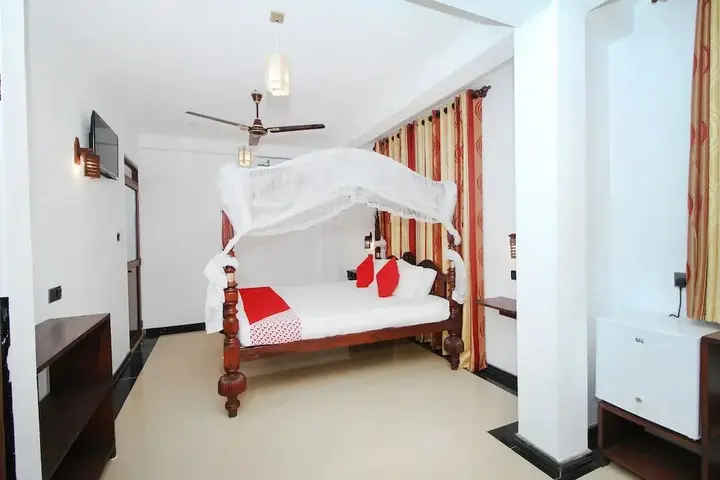 Унаватуна: OYO 295 Sea View Hotel 02