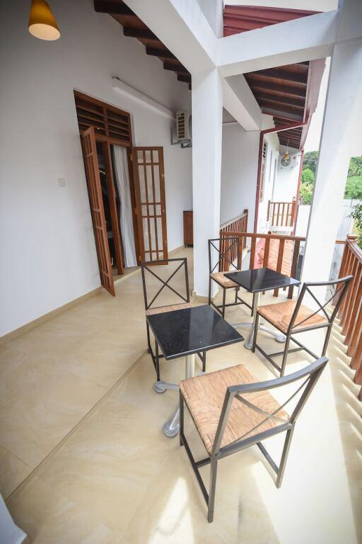 Гора Lavinia: Dennislandvilla