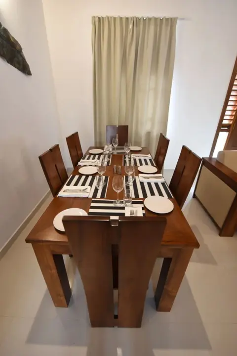 Гора Lavinia: Dennislandvilla