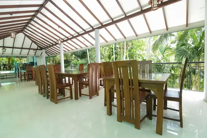 Канди: Oyo 279 Rivelka Garden Resort