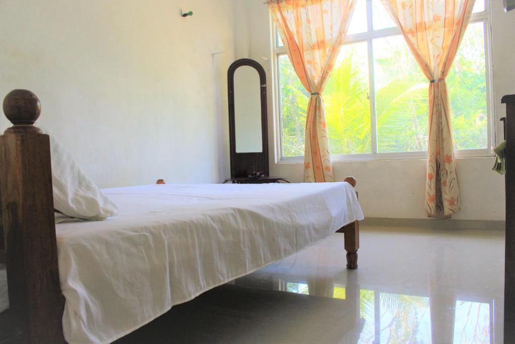 Валгама: Samanala Resort