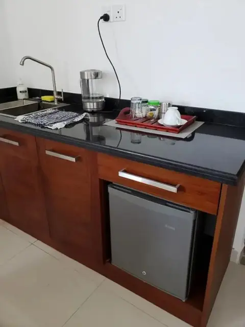Коломбо: Amazinn Suites