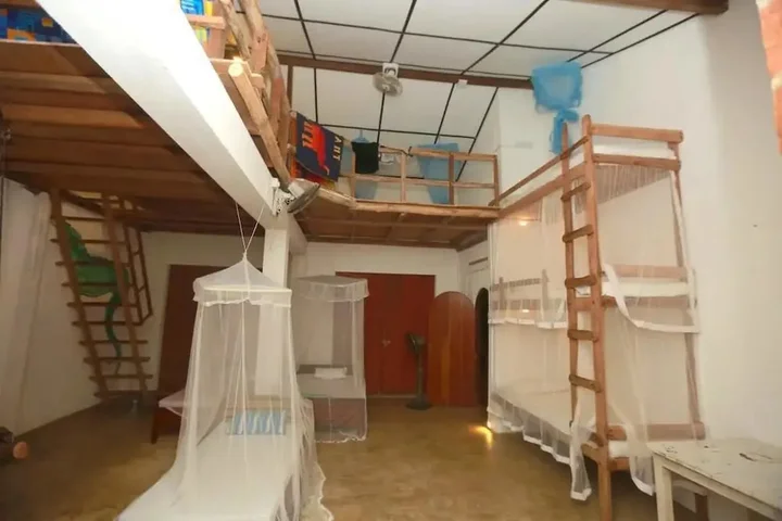 Унаватуна: Unawatuna Hostel Honey Packers