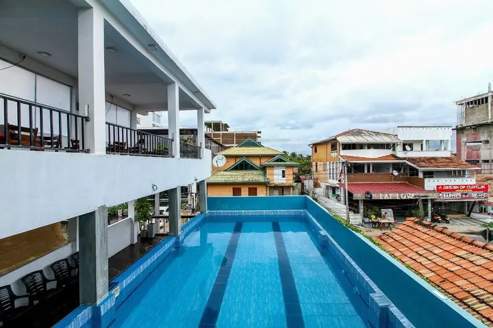 Негомбо: Oyo 338 Deep Sea Resort