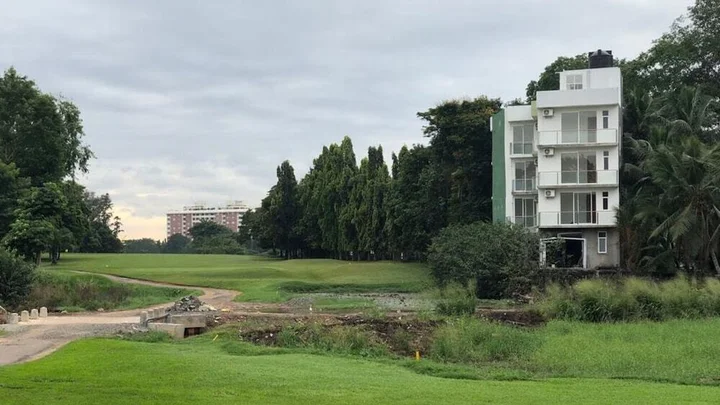 Коломбо: The Green' Apartments