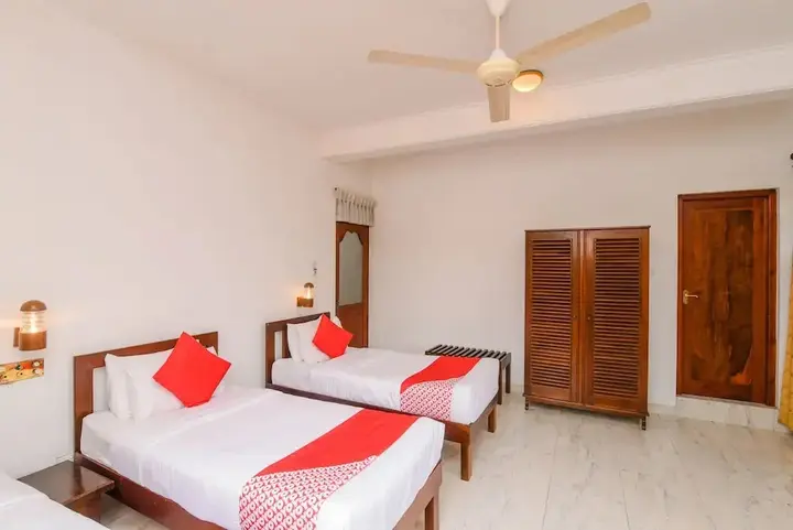 Канди: Oyo 373 Grand Kandy Villa