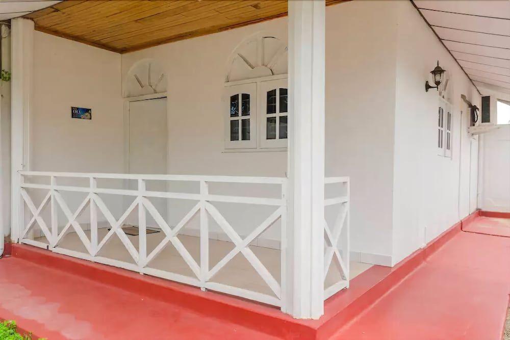Негомбо: OYO 385 Sanri Villa Negombo