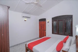 Унаватуна: OYO 306 Sonri Villa sea View