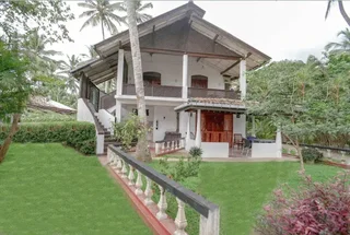 Унаватуна: OYO 306 Sonri Villa sea View