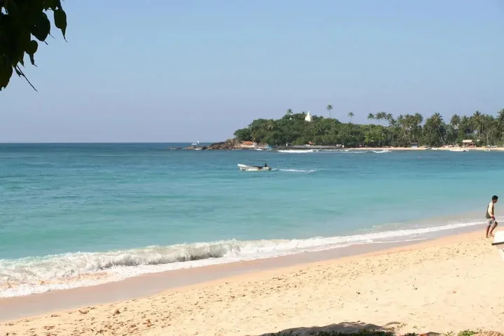 Унаватуна: OYO 306 Sonri Villa sea View