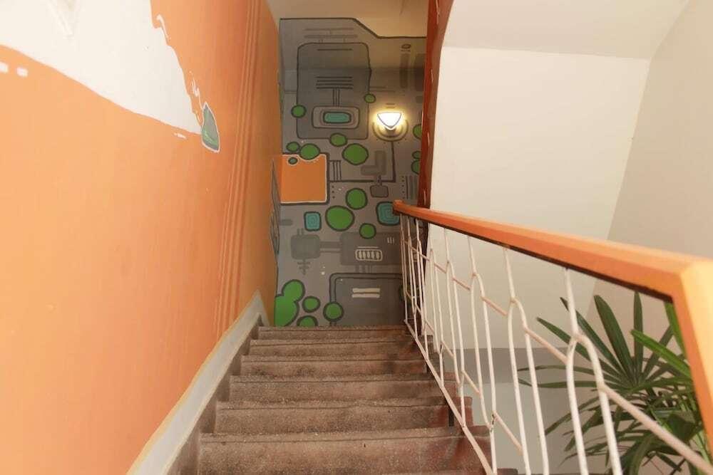 Коломбо: Layover BnB