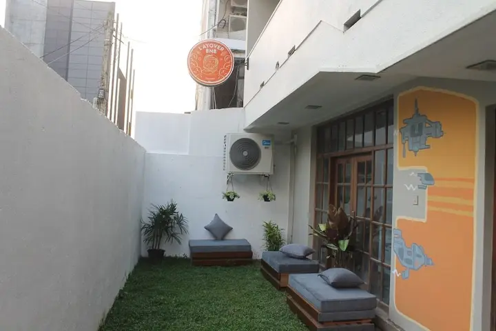 Коломбо: Layover BnB