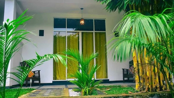 Унаватуна: Hotel Aram