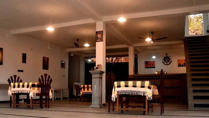 Унаватуна: Hotel Aram