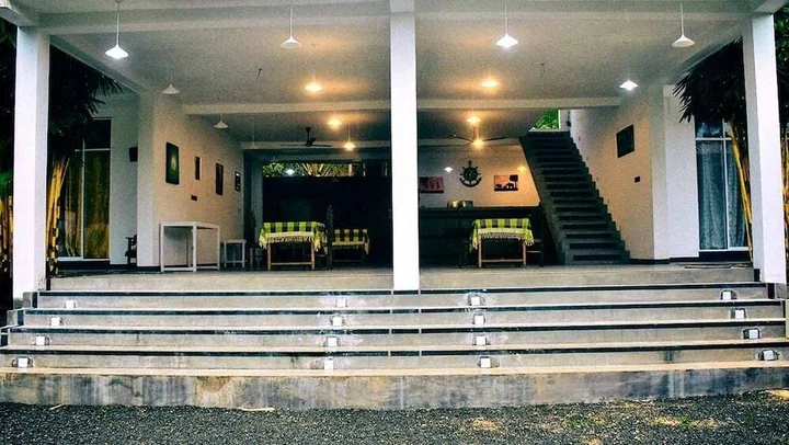 Унаватуна: Hotel Aram