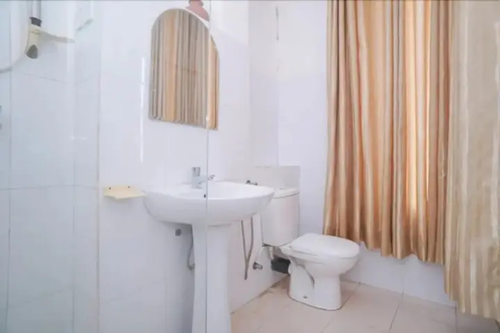 Велигама: Oyo 512 Agra Lanka Beach Resort