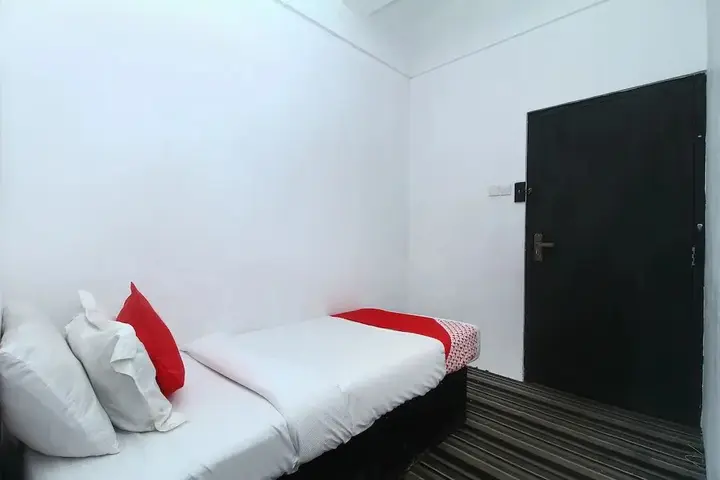 Нувара-Элия: Oyo 523 Royal Hotel