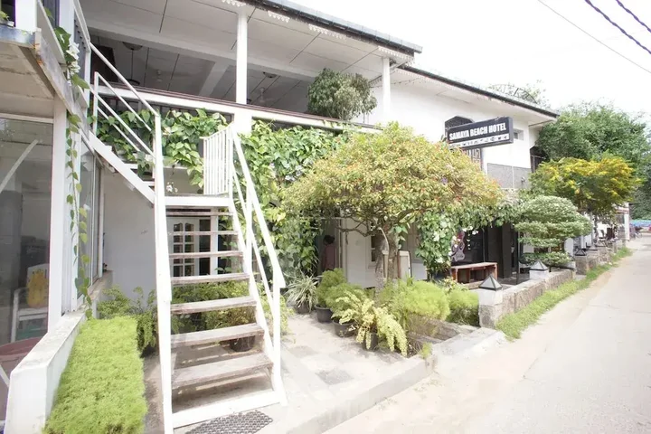 Унаватуна: Oyo 528 Hotel 99