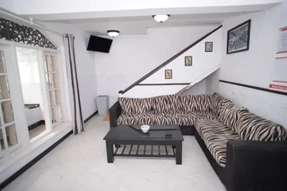 Унаватуна: Oyo 528 Hotel 99