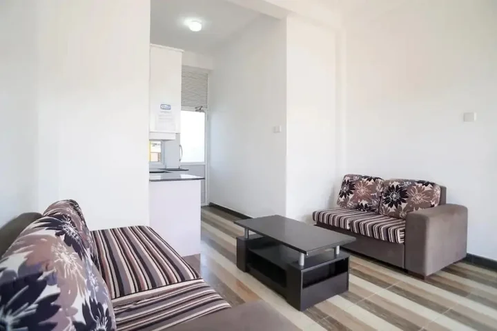 Унаватуна: Oyo 566 U K G Residencies