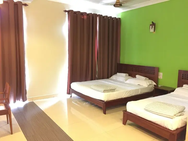 carousel image 4