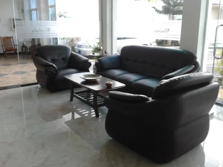 Гора Lavinia: OYO 361 Grand Rovinka Hotel