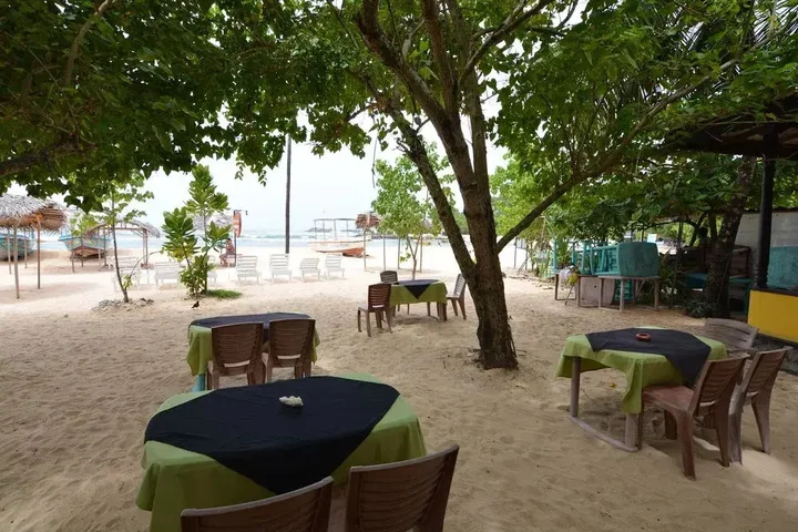 Унаватуна: Sea View Deepal Villa