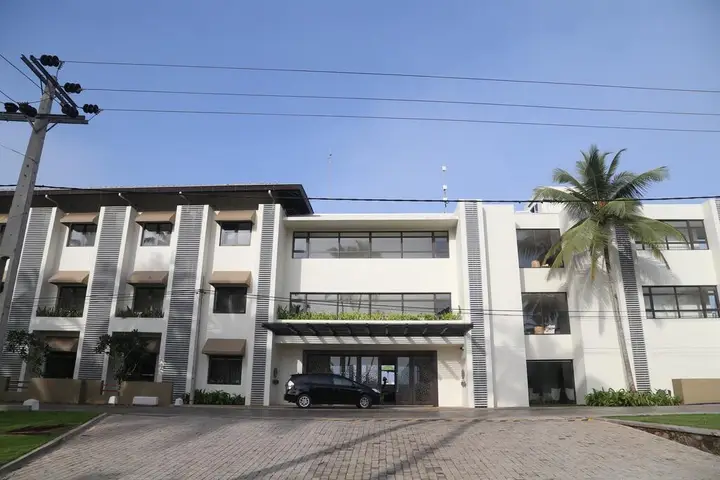 Reefs Edge Hotel — фото 1