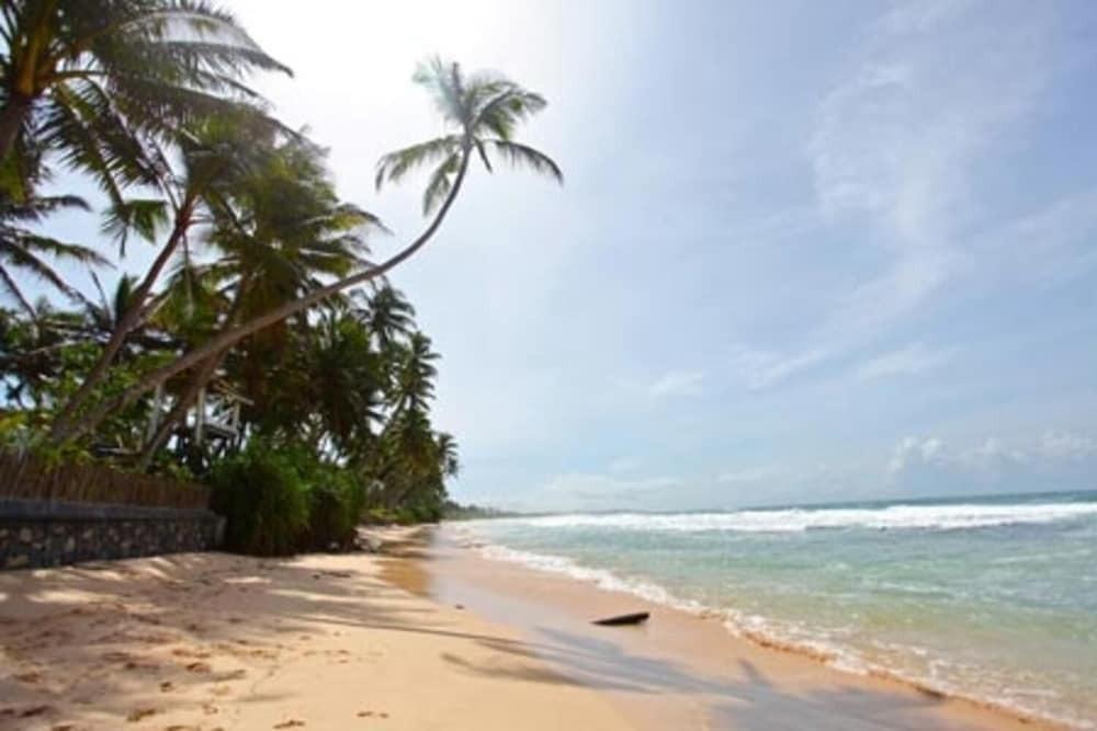 Унаватуна: Thambara Villa Unawatuna