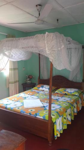Унаватуна: Pradeepa house