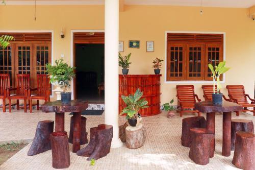 Киринда: Sarath Home Stay And Safari