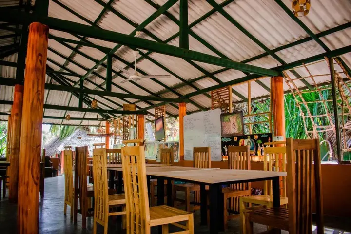 Киринда: Sarada Beach Resort
