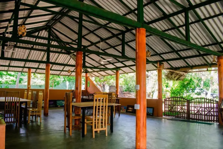 Киринда: Sarada Beach Resort