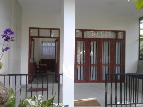 Унаватуна: MN House