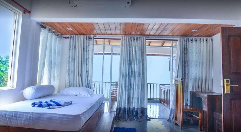 Унаватуна: Sea View Hotel 02 by Oyo Rooms