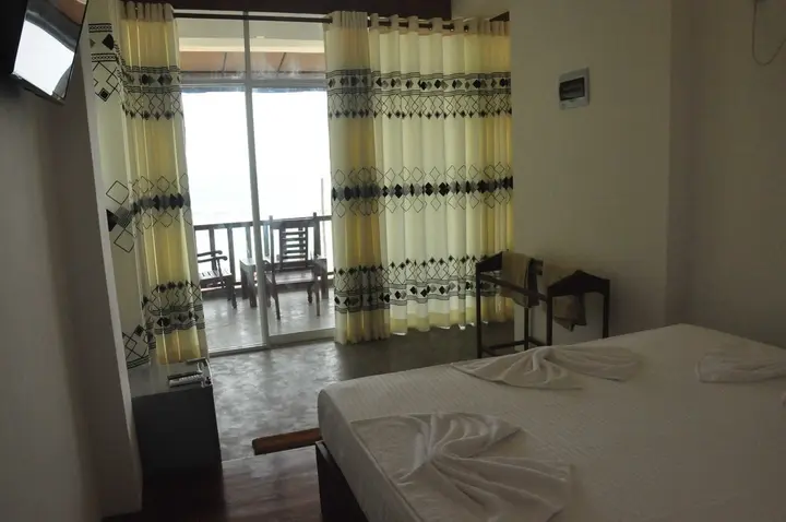 Унаватуна: Sea View Hotel 02 by Oyo Rooms