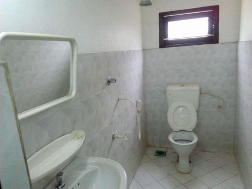 Пиннавала: The 2nd Home Hotel Warakapola