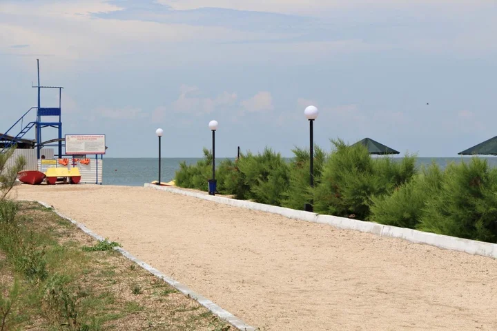 Должанская: База отдыха Роза ветров