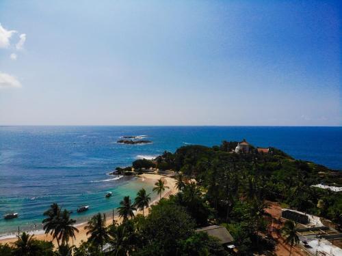 Унаватуна: Sea view Hotel 02